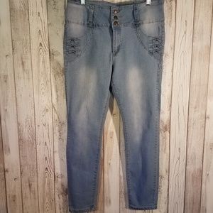 Novica Light Blue Accent Pocket Denim Skinny, EUC